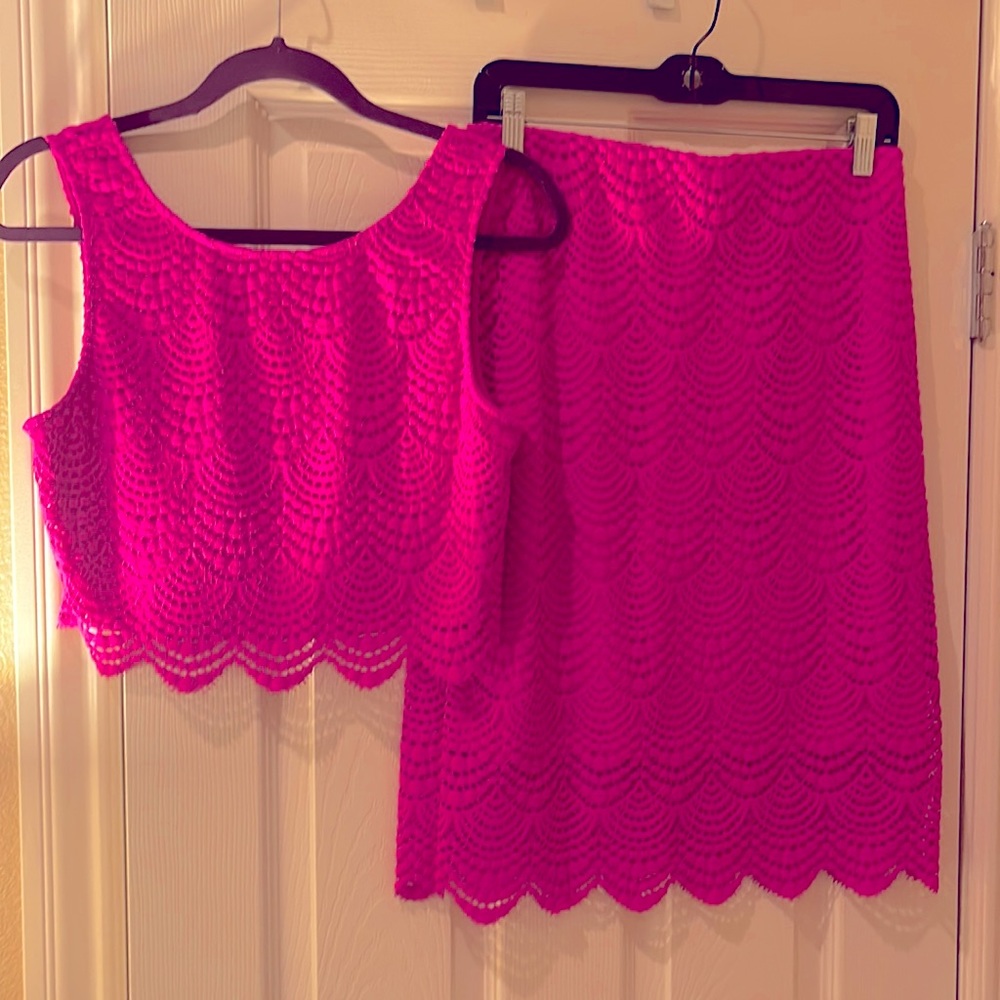 Lilly Pulitzer MIDI Top and Skirt set, Size M, Scalloped Shell Lace